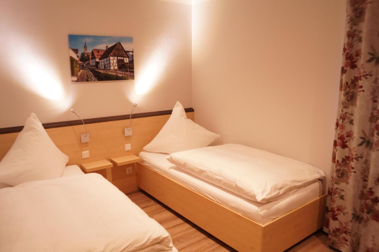 Hotel Gasthof Luis Варбург Экстерьер фото