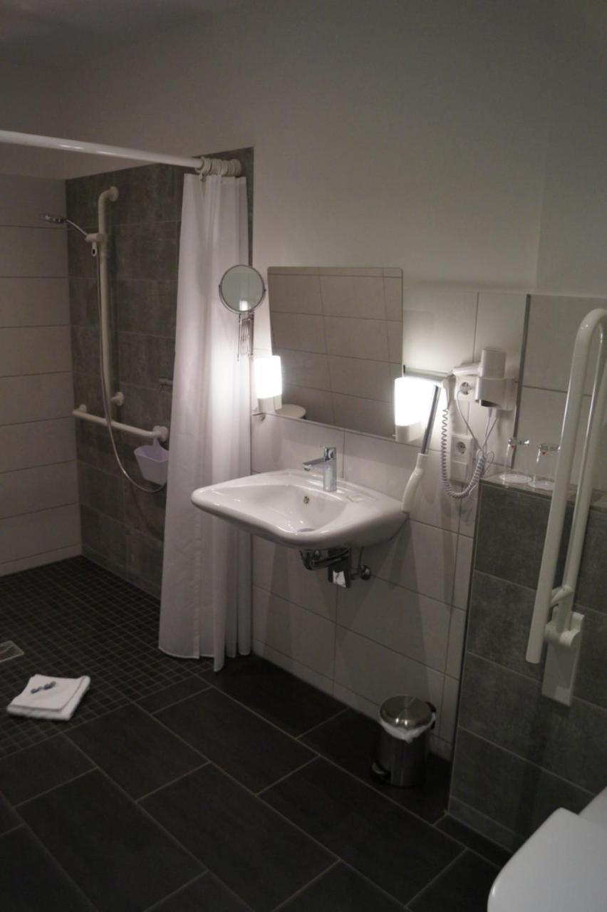 Hotel Gasthof Luis Варбург Экстерьер фото