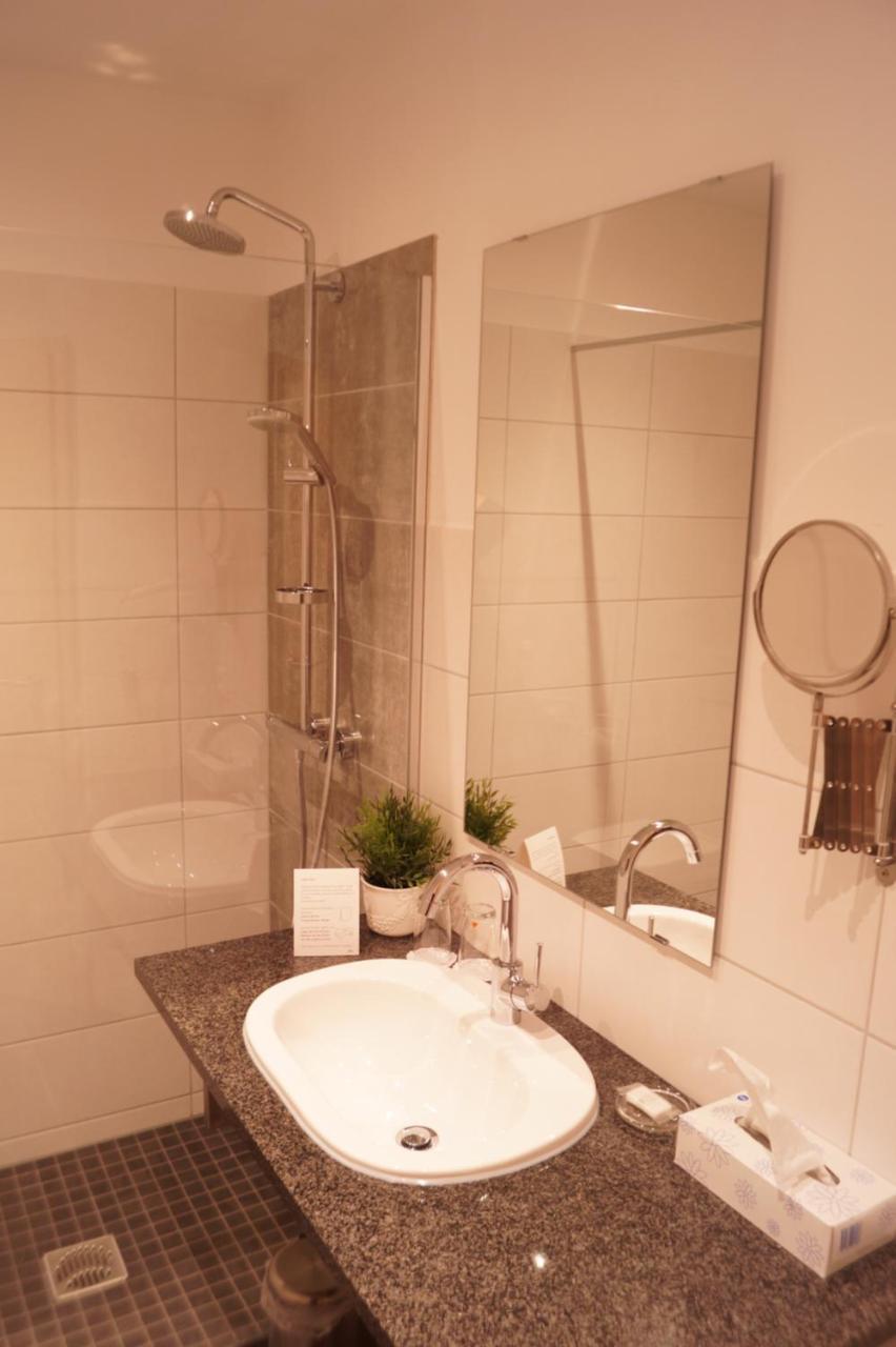 Hotel Gasthof Luis Варбург Экстерьер фото