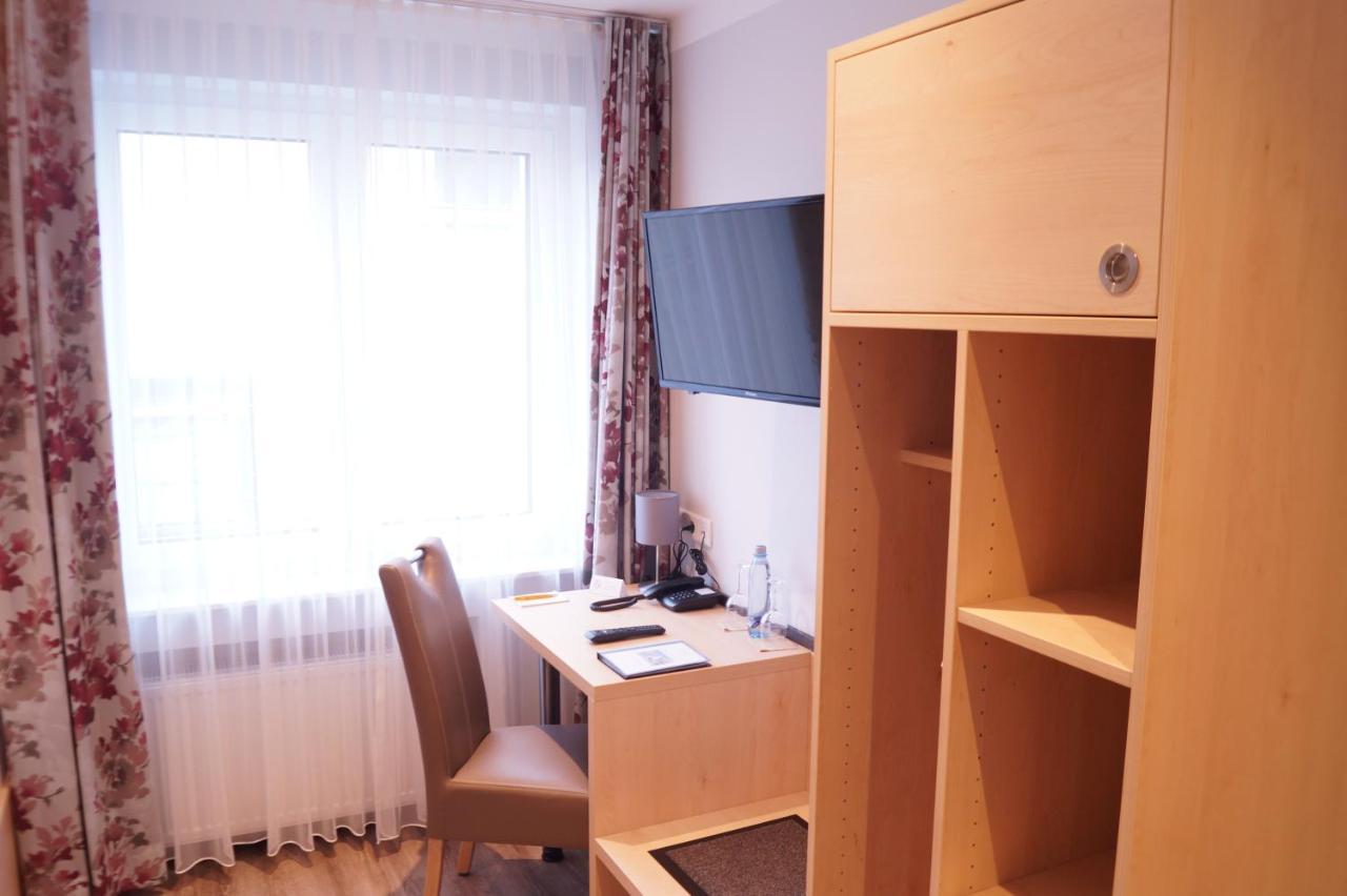 Hotel Gasthof Luis Варбург Экстерьер фото